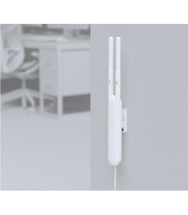 UBIQUITI Access Point  1167 Mbit/s 1xLAN ports 2xAntennas quantity UAP-AC-M