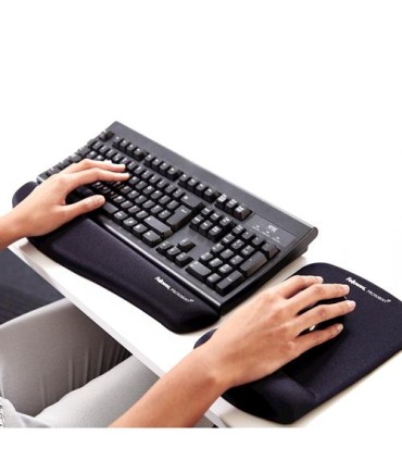 FELLOWES MOUSE PAD PLUSHTOUCH/BLACK 9252003 