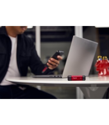 KINGSTON External SSD  2TB 3D NAND Write speed 950 MBytes/sec Read speed 1050 MBytes/sec SPSD/2TB