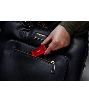 KINGSTON External SSD  XS1000 2TB USB 3.2 Write speed 1000 MBytes/sec Read speed 1050 MBytes/sec SXS1000R/2000G